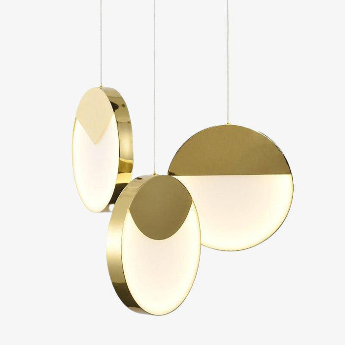 Suspension LED design : disque doré aux bords épais
