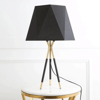 Lampe à poser LED métal & abat-jour triangle style Loft - Omi