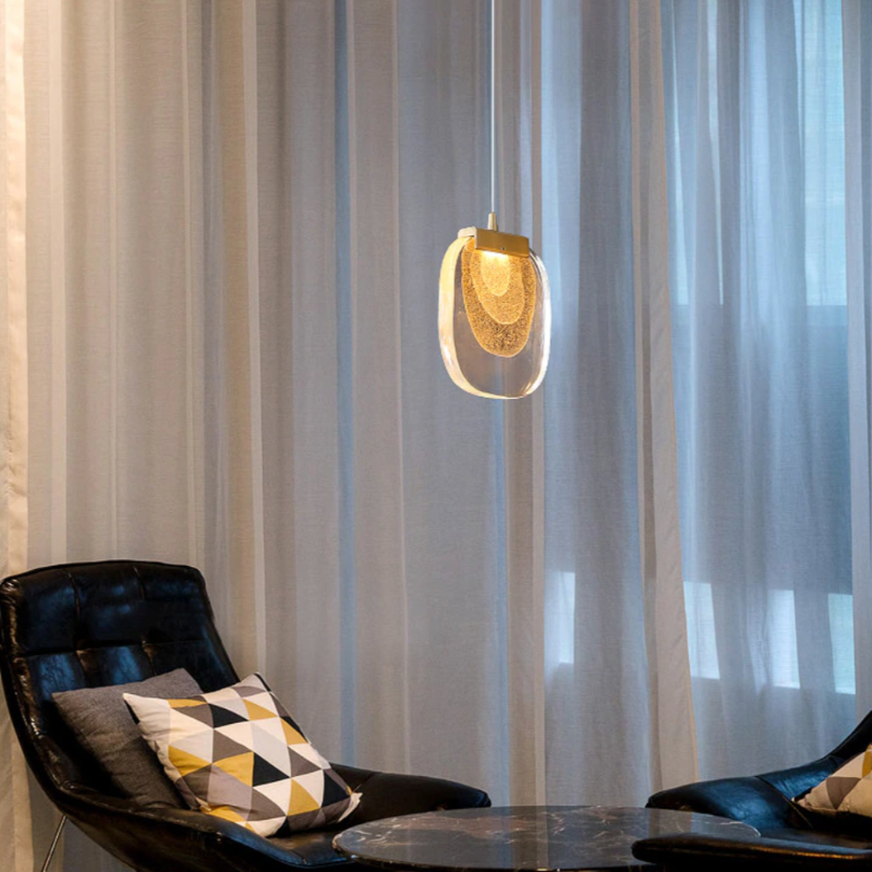 Suspension de luxe moderne avec lampe en verre Anamy
