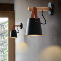Applique murale LED en bois avec style suspendu