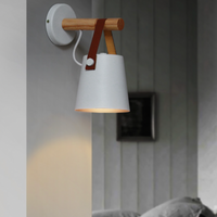 Applique murale LED en bois avec style suspendu