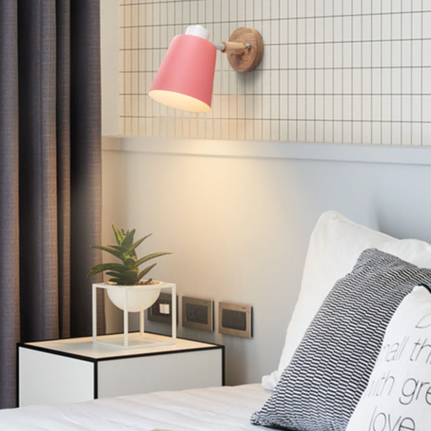 Applique Murale LED Design en Métal et Bois