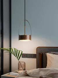 Suspension Design Minimaliste