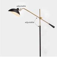 Lampadaire Clizia : Style Industriel et socle en Marbre