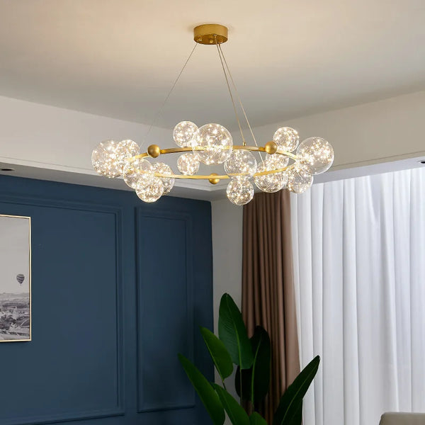 Lustre de luxe moderne avec anneaux LED et boule de verre de qualité supérieure