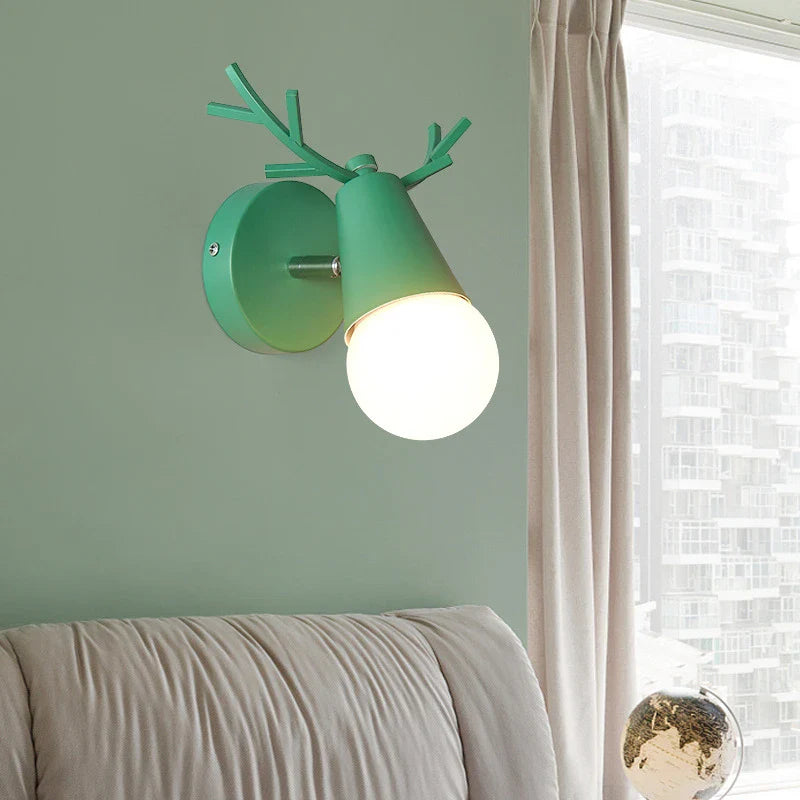Applique murale nordique Macaron en fer et bois - Édition Premium
