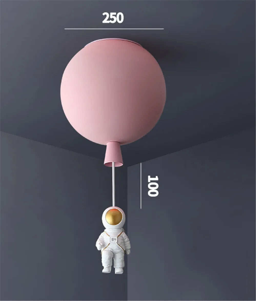 Plafonnier LED nordique « Astronaute et Ballons » pour Enfants