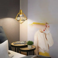 Lustre LED en cristal post-moderne pour une décoration créative.
