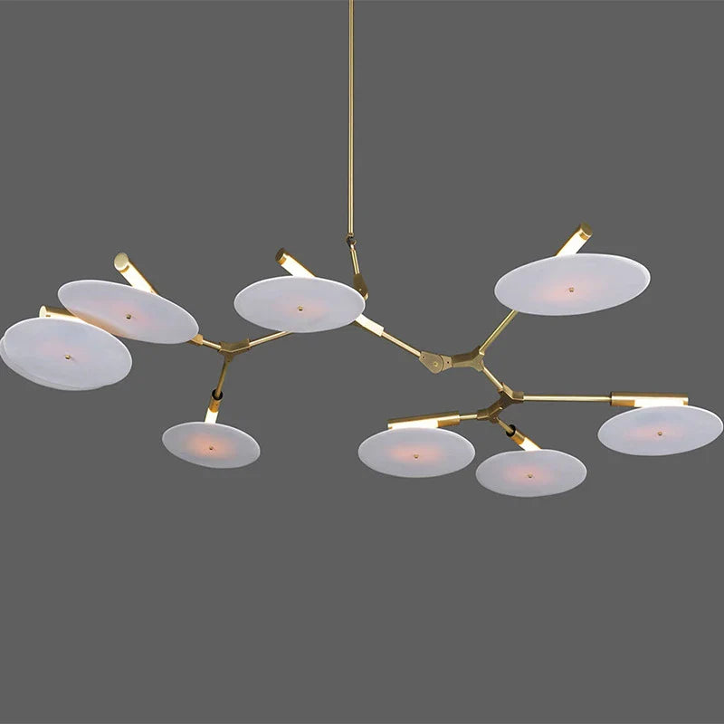 Lustre nordique postmoderne par un styliste renommé
