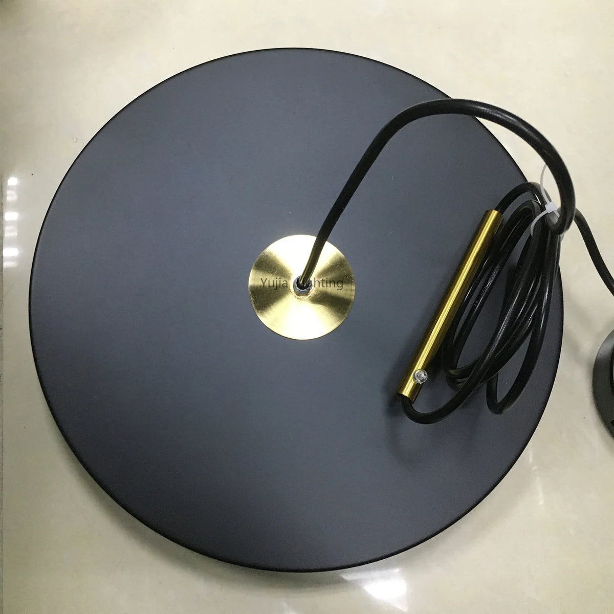 Suspension Led Nordique pour Îlot de Cuisine en Métal - Modèle Moderne Noir, Blanc et Bleu