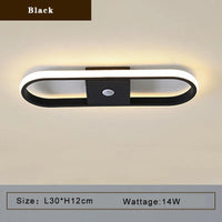 Plafonnier LED avec détecteur de mouvement PIR, parfait pour l'intérieur.