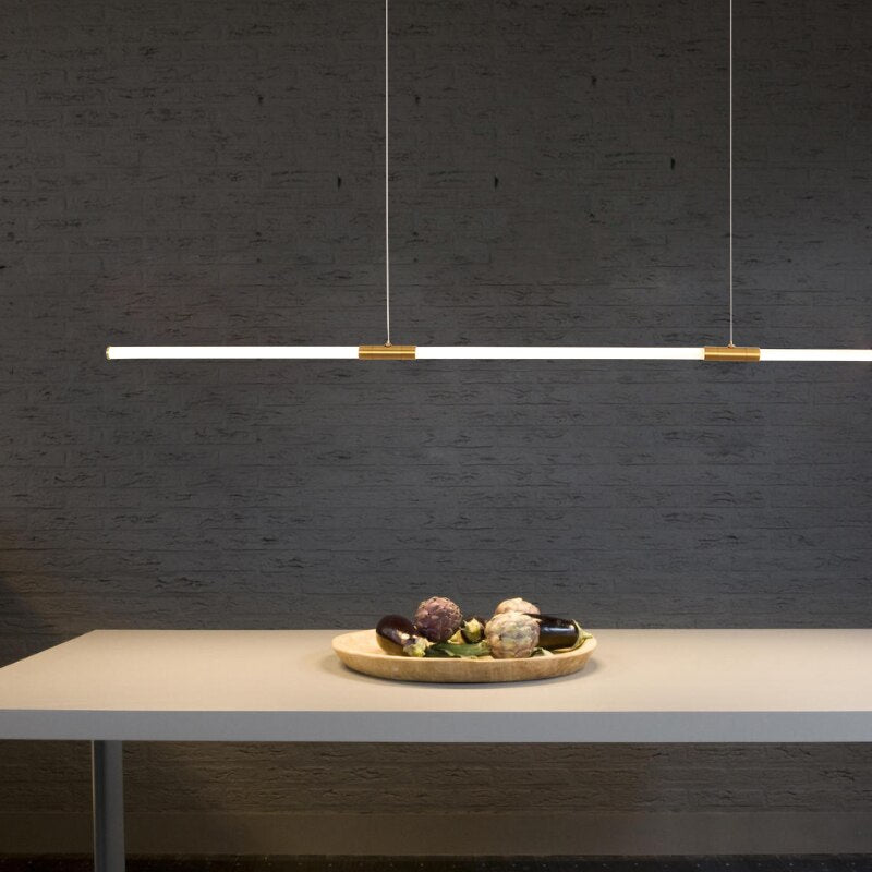 Lustre LED doré Nevy, style minimaliste.
