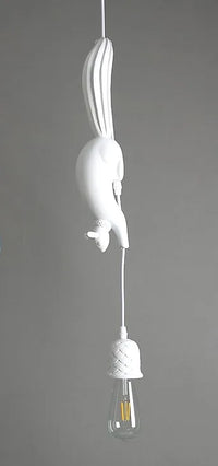Lampe Suspension Résine Écureuil Nordique LED Loft Décoratif - Éclairage Authentique