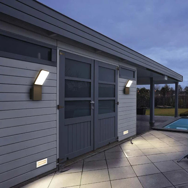 Applique murale LED étanche pour éclairer les escaliers de votre maison