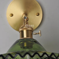 Applique murale luxueuse en doré et verre