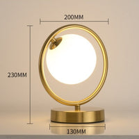 Lampe à poser design LED dorée Nuria