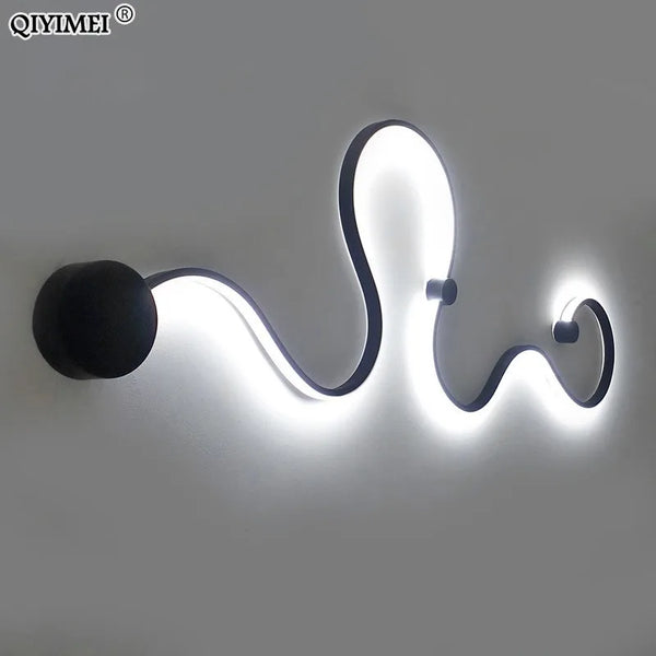 Applique murale design en acrylique et fer LED pour une décoration tendance