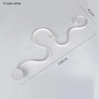 Applique murale design en acrylique et fer LED pour une décoration tendance
