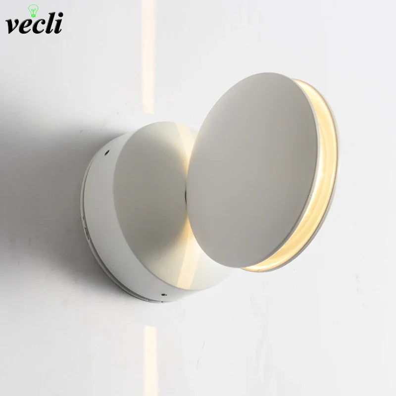 Applique murale LED étanche pour illuminer votre cour d'hôtel ou porche