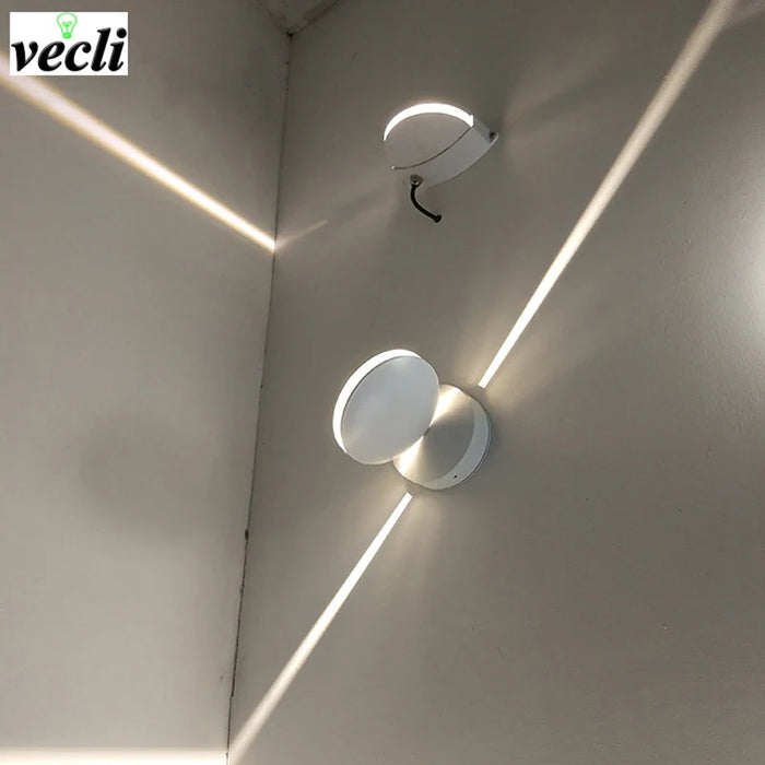 Applique murale LED étanche pour illuminer votre cour d'hôtel ou porche