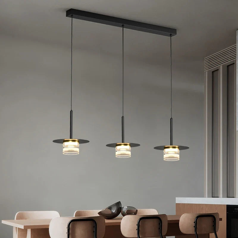 Suspension Nordik : Le Luminaire Essentiel pour Votre Restaurant