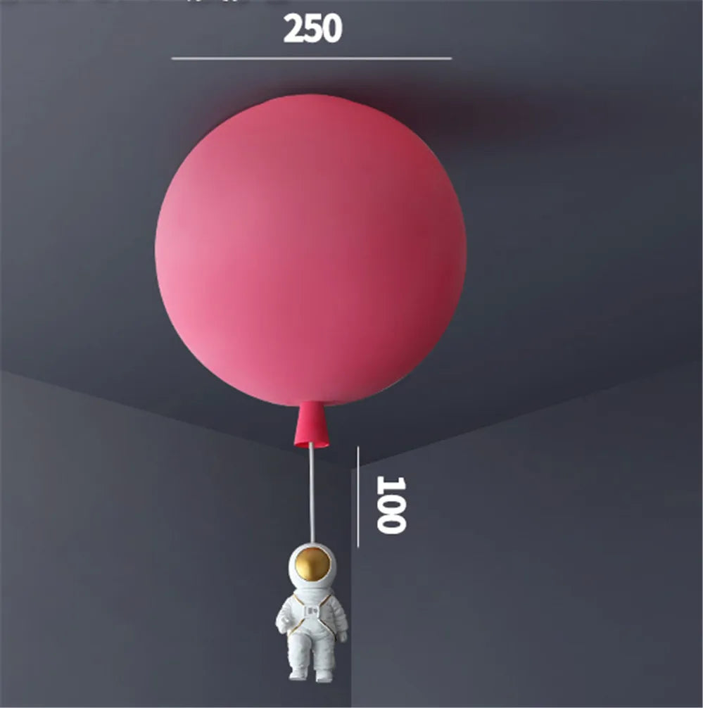 Plafonnier LED nordique « Astronaute et Ballons » pour Enfants