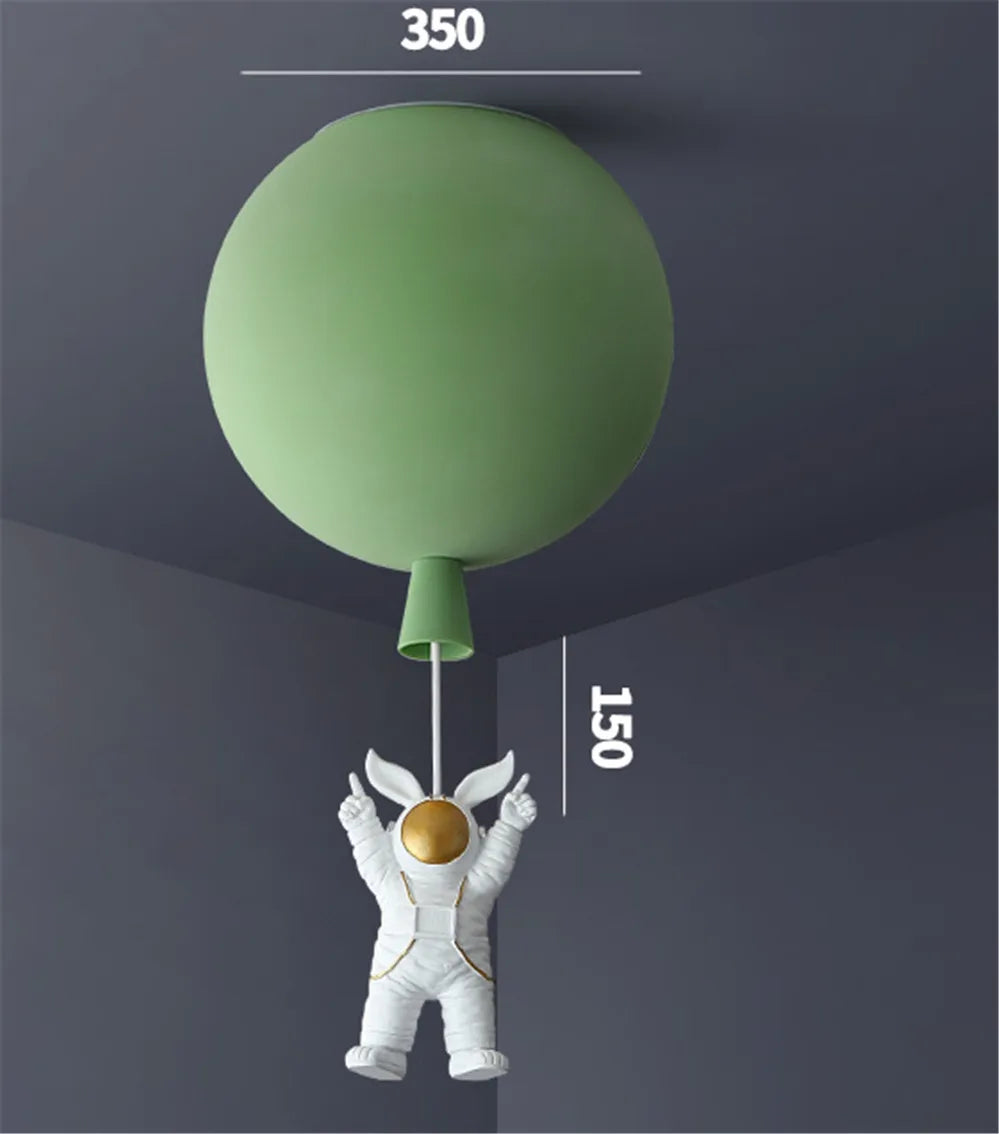 Plafonnier LED nordique « Astronaute et Ballons » pour Enfants