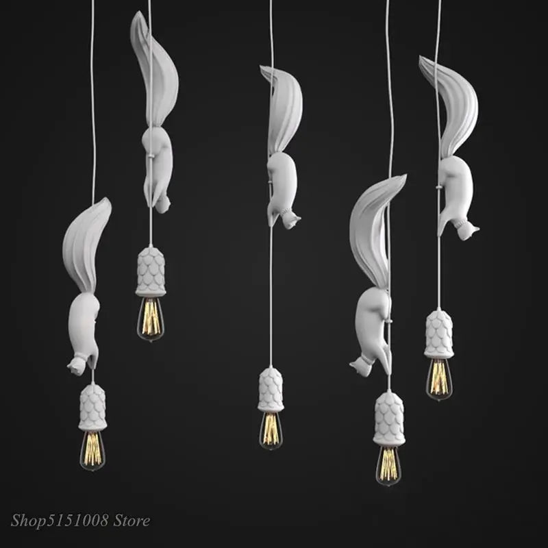 Lampe Suspension Résine Écureuil Nordique LED Loft Décoratif - Éclairage Authentique