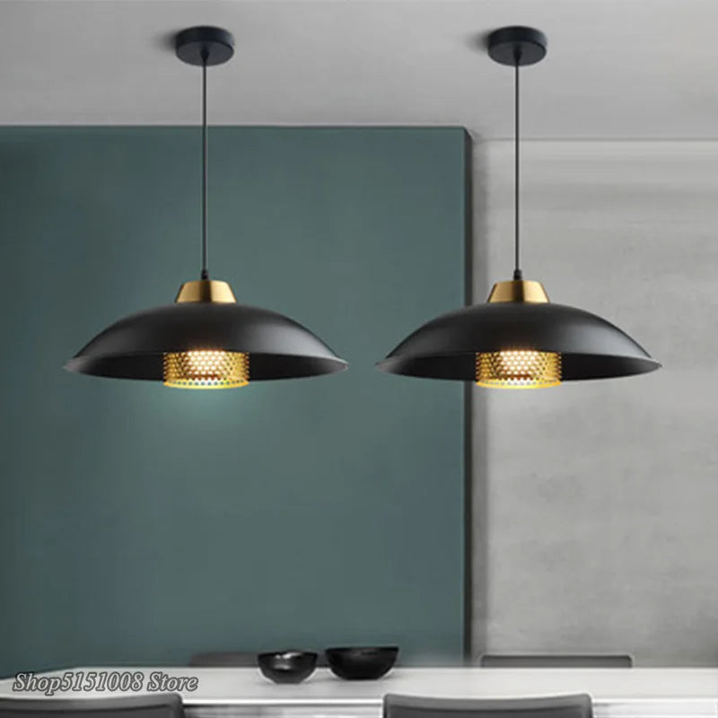 Suspension luminaire en fer style industriel vintage modernisé