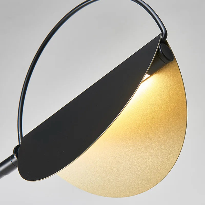Lampadaire LED Vintage Nordique en Fer Forgé et Marbre - Luminance Scandinave