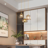 Lampe suspendue en laiton et verre LED de style nordique japonais.