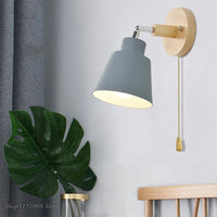 Applique murale nordique en bois pivotant avec interrupteur contemporain
