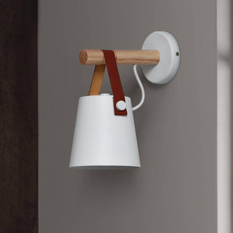 Applique murale LED en bois avec style suspendu