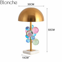 Lampe de table en marbre avec abat-jour métallique Ball