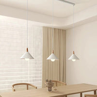 Suspension nordique en bois - Élégance minimaliste