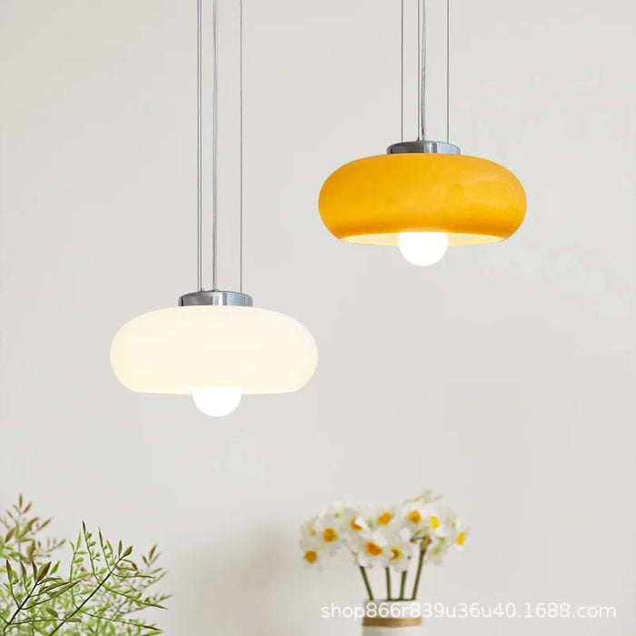 Lustre Nordique Rétro Bauhaus en Métal et Verre - Élégance Scandinave