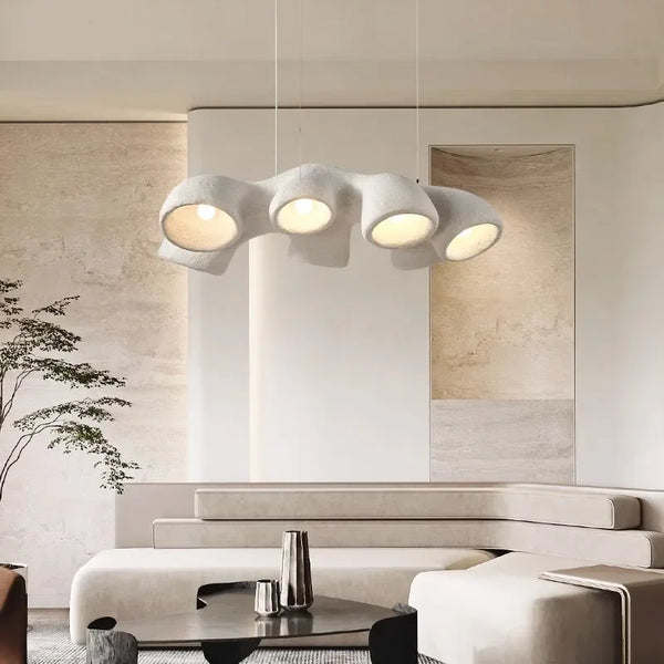 Lustre nordique minimaliste par un créateur de renom