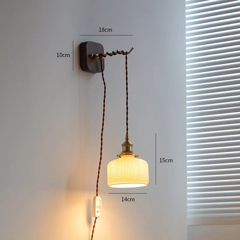 Applique murale noyer pour un intérieur moderne