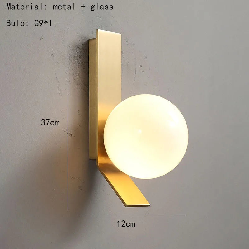 Applique murale design en verre et métal pour intérieur haut de gamme