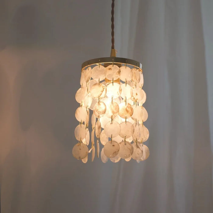 Suspension de luxe en cuivre avec coquillages naturels - Édition Rétro Chic