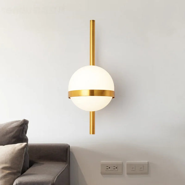Applique murale LED en verre pour un éclairage intérieur élégant