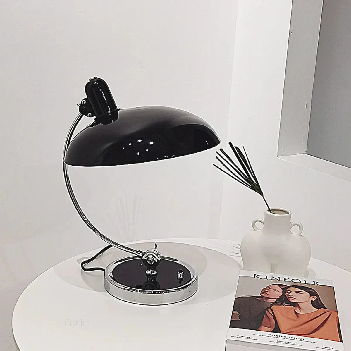 Lampe de Table au Design Danois elegante