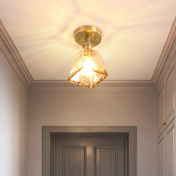 Plafonnier nordique créatif en forme de tasse pour une décoration d'intérieur moderne.