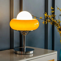 Lampe de table moderne Bauhaus design rétro par Guzzini