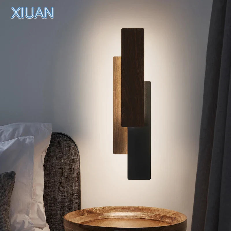 Applique murale Smart en bois de noyer