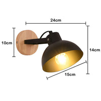 Applique murale nordique en bois avec abat-jour métal