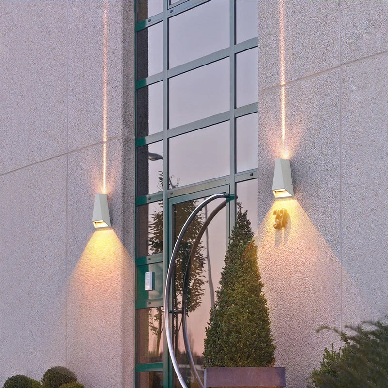 Applique Murale Étanche pour Eclairage Extérieur de Maison