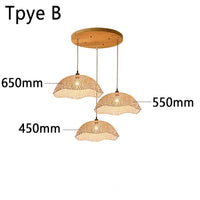 Suspension lumineuse en bambou tissé à la main pour une ambiance rétro.