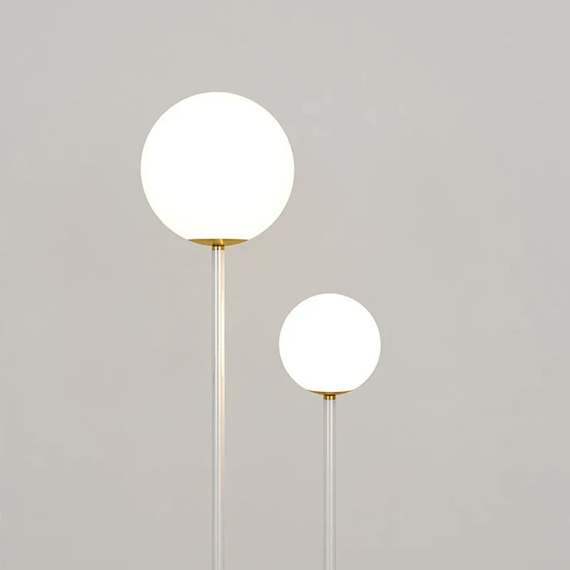 Lampadaire métallique avec gradation variable sophistiquée