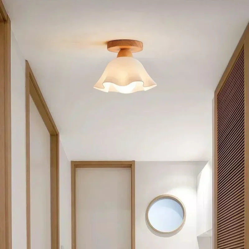 Plafonnier nordique en rondins de bois pour éclairer votre intérieur